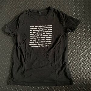 forever 21 black graphic tee size small